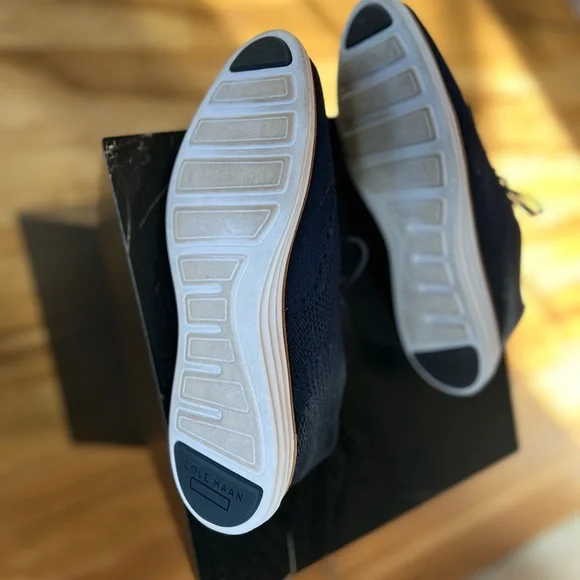 COLE HAAN OG GRD STCHLT WNG OX Size 8 - Picture 5 of 6